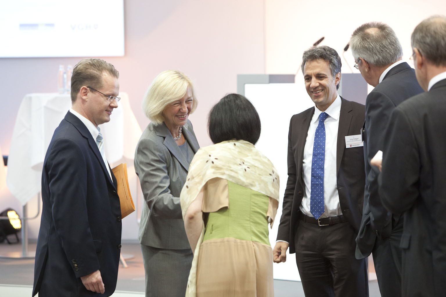 Klicken Sie auf das Bild, um es zu vergrößern