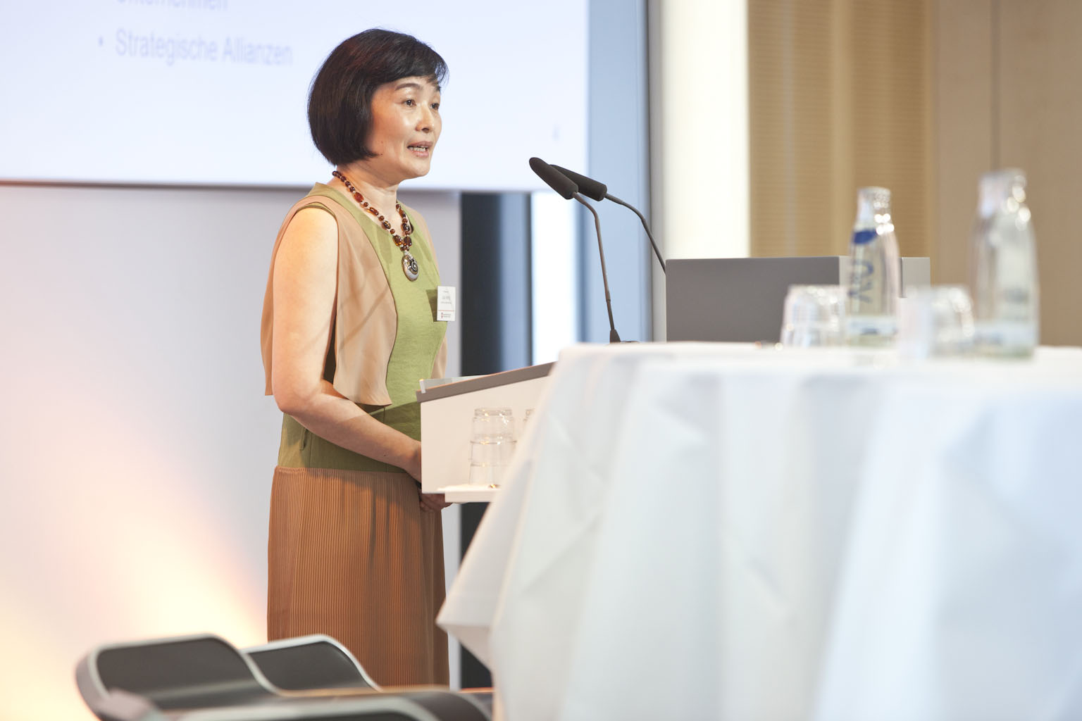 Klicken Sie auf das Bild, um es zu vergrößern