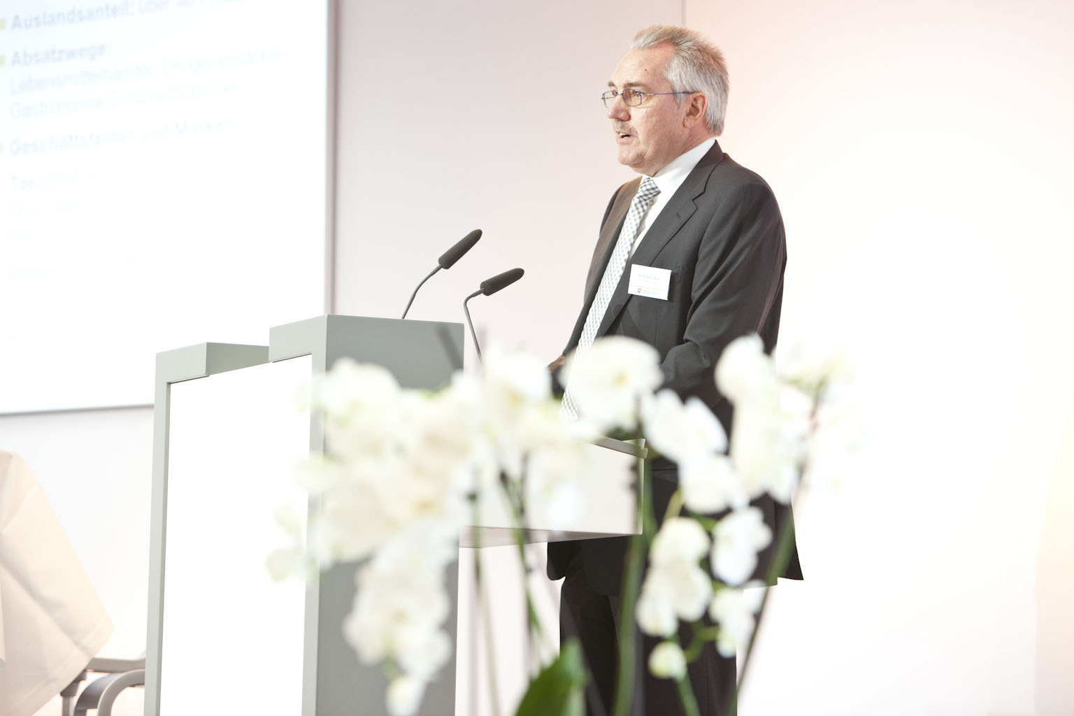 Klicken Sie auf das Bild, um es zu vergrößern