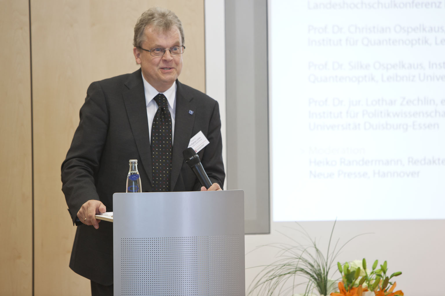 Klicken Sie auf das Bild, um es zu vergrößern